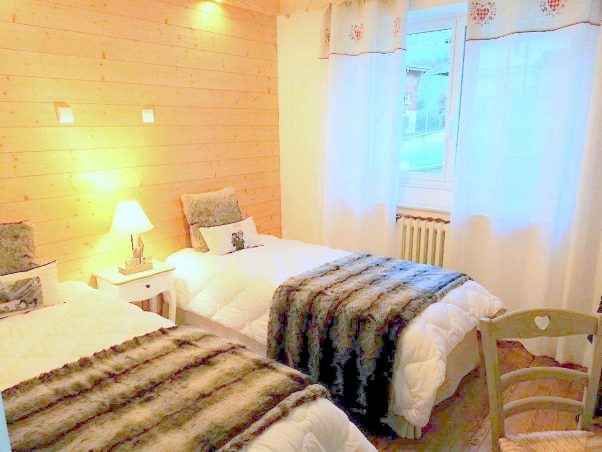 コテレ Chalet Les Marmottonsヴィラ エクステリア 写真